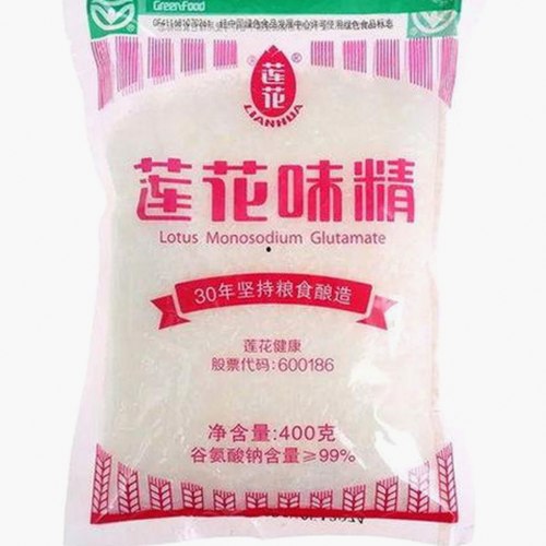 明星最新动态揭秘：幕后故事引发热议